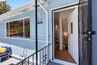 6138 Oakdale, Oakland, CA 94605 - Photo 5