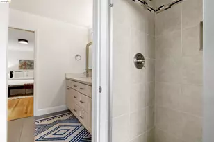 6309 Longcroft Dr, Oakland, CA 94611 - Photo 23