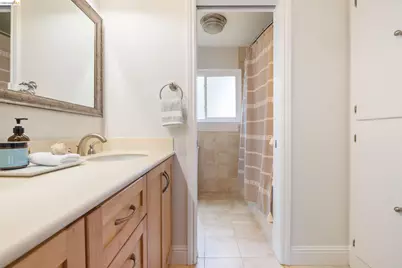 6309 Longcroft Dr, Oakland, CA 94611 - Photo 29