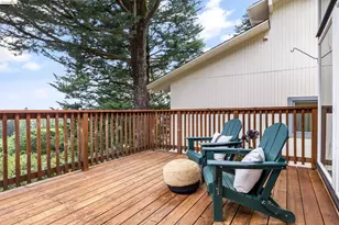 6309 Longcroft Dr, Oakland, CA 94611 - Photo 13