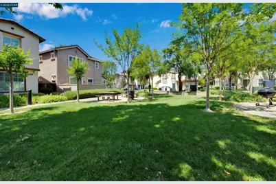 2939 Kobio Dr, Concord, CA 94519 - Photo 41