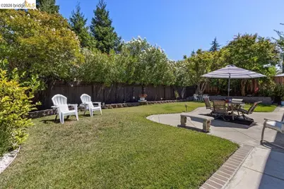 1854 Buck Mountain Ct, Antioch, CA 94531 - Photo 27