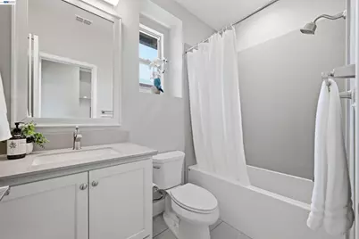 681 Sandalwood Drive #4, Livermore, CA 94551 - Photo 23