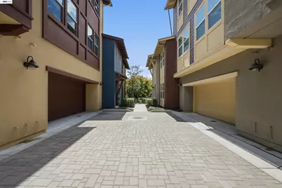 681 Sandalwood Drive #4, Livermore, CA 94551 - Photo 27