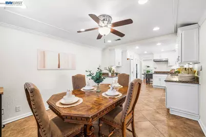 11738 Silvergate Dr, Dublin, CA 94568 - Photo 19