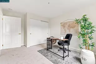 555 10th St, Oakland, CA 94607 - Photo 23
