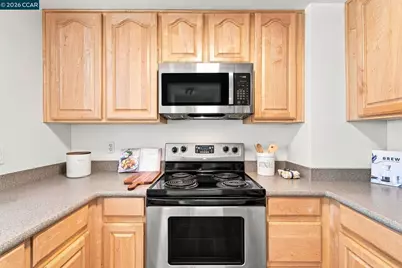 555 10th Street #326, Oakland, CA 94607 - Photo 9