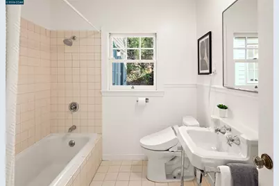 275 Mather St, Oakland, CA 94611 - Photo 21