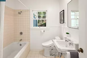 275 Mather St, Oakland, CA 94611 - Photo 21