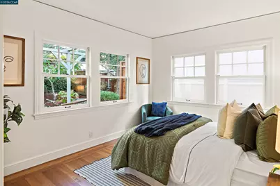 275 Mather St, Oakland, CA 94611 - Photo 19