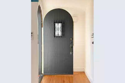 275 Mather St, Oakland, CA 94611 - Photo 3
