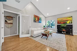 35 Sapphire Ct, Hercules, CA 94547 - Photo 5