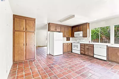 35278 Cornwall Pl, Newark, CA 94560 - Photo 7