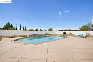3199 Crismore Dr, Oakley, CA 94561 - Photo 29