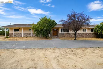 3199 Crismore Dr, Oakley, CA 94561 - Photo 7
