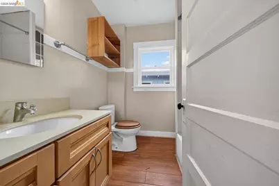 1645 9th, Berkeley, CA 94710 - Photo 13