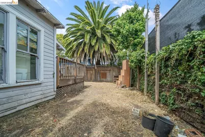 1645 9th, Berkeley, CA 94710 - Photo 5