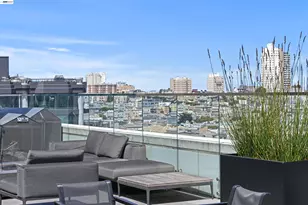 1688 Pine St, San Francisco, CA 94109 - Photo 17