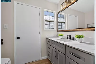 1883 Lynwood Dr, Concord, CA 94519 - Photo 35