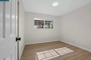 1883 Lynwood Dr, Concord, CA 94519 - Photo 37