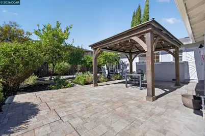 1883 Lynwood Dr, Concord, CA 94519 - Photo 41