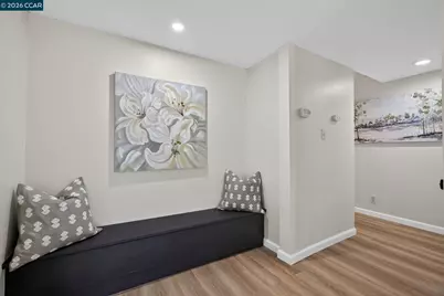 1883 Lynwood Dr, Concord, CA 94519 - Photo 23