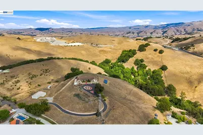 41794 Vargas Rd, Fremont, CA 94539 - Photo 75