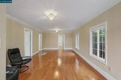 2616 73rd Ave, Oakland, CA 94605 - Photo 3