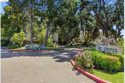 955 Shorepoint Court #208, Alameda, CA 94501 - Photo 21
