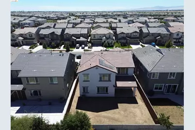 2751 Macabee Dr, Lathrop, CA 95330 - Photo 3