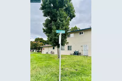 2409 Lemontree Ct #3, Antioch, CA 94509 - Photo 17