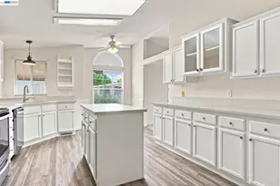 3263 Vineyard Ave, Pleasanton, CA 94566 - Photo 15