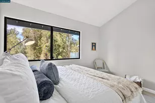 803 Orion, Hercules, CA 94547 - Photo 39