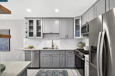 803 Orion #6, Hercules, CA 94547 - Photo 25