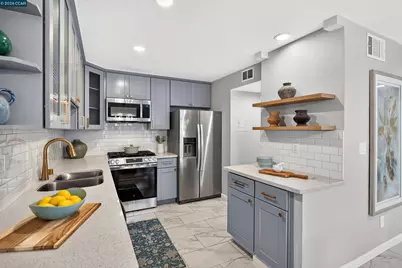 803 Orion #6, Hercules, CA 94547 - Photo 23