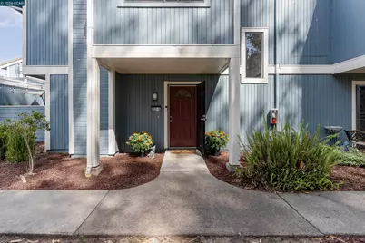 803 Orion #6, Hercules, CA 94547 - Photo 5