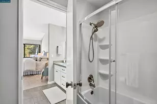 803 Orion, Hercules, CA 94547 - Photo 35