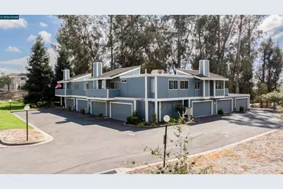 803 Orion #6, Hercules, CA 94547 - Photo 3