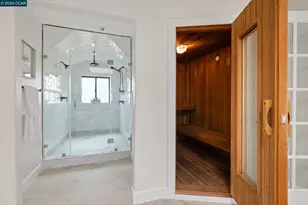 83 Donald Dr, Orinda, CA 94563 - Photo 21