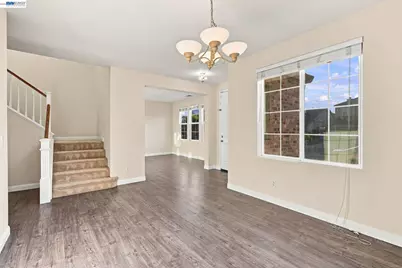 565 Presidio Pl, Tracy, CA 95377 - Photo 19