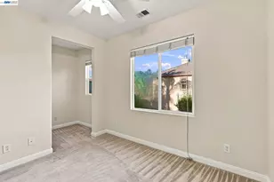 565 Presidio Pl, Tracy, CA 95377 - Photo 31