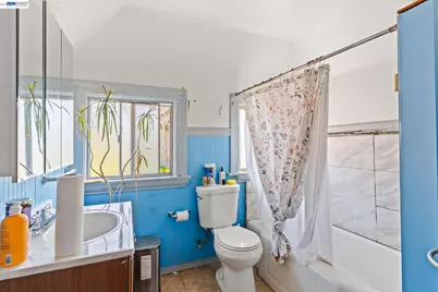 3856 West St, Oakland, CA 94608 - Photo 19