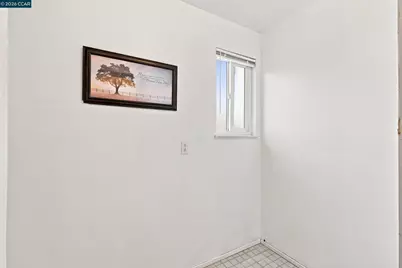 2279 Saint George Dr, Concord, CA 94520 - Photo 31