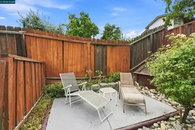 2279 Saint George Dr, Concord, CA 94520 - Photo 45