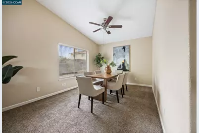 905 Heron Dr, Suisun City, CA 94585 - Photo 15