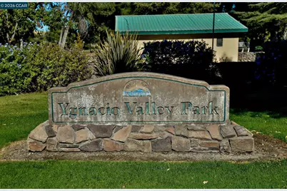 1741 Whitman Rd, Concord, CA 94518 - Photo 35