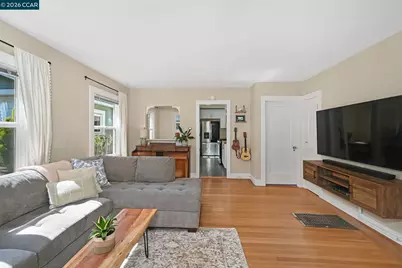 26 Cooke St, Crockett, CA 94525 - Photo 5