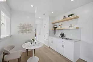 4207 Carrington St, Oakland, CA 94601 - Photo 25