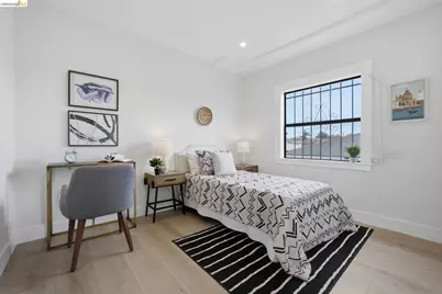 4207 Carrington St, Oakland, CA 94601 - Photo 13