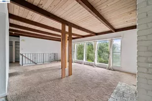 6151 Valley View Rd, Oakland, CA 94611 - Photo 13